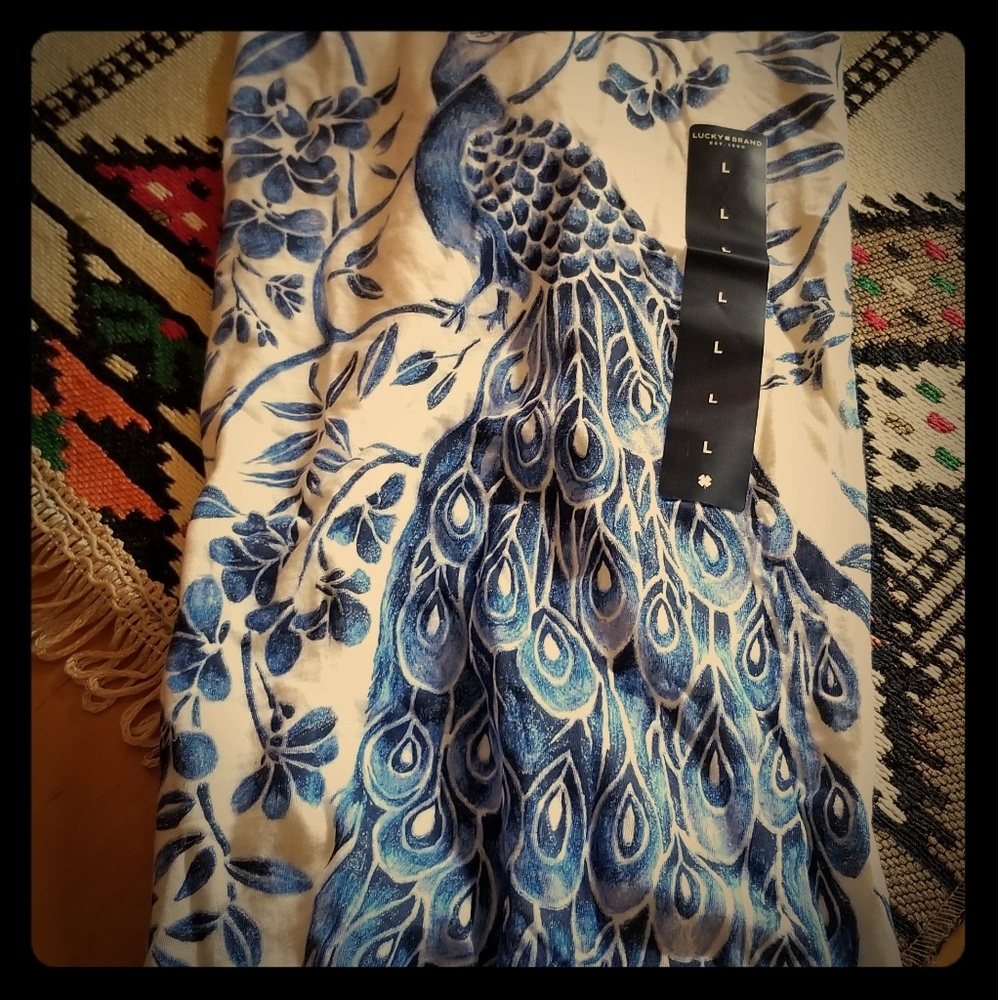 Peacock graphic top